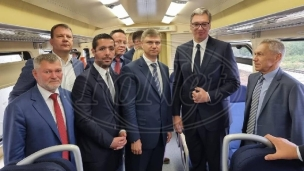 Vučiću uručena pozivnica